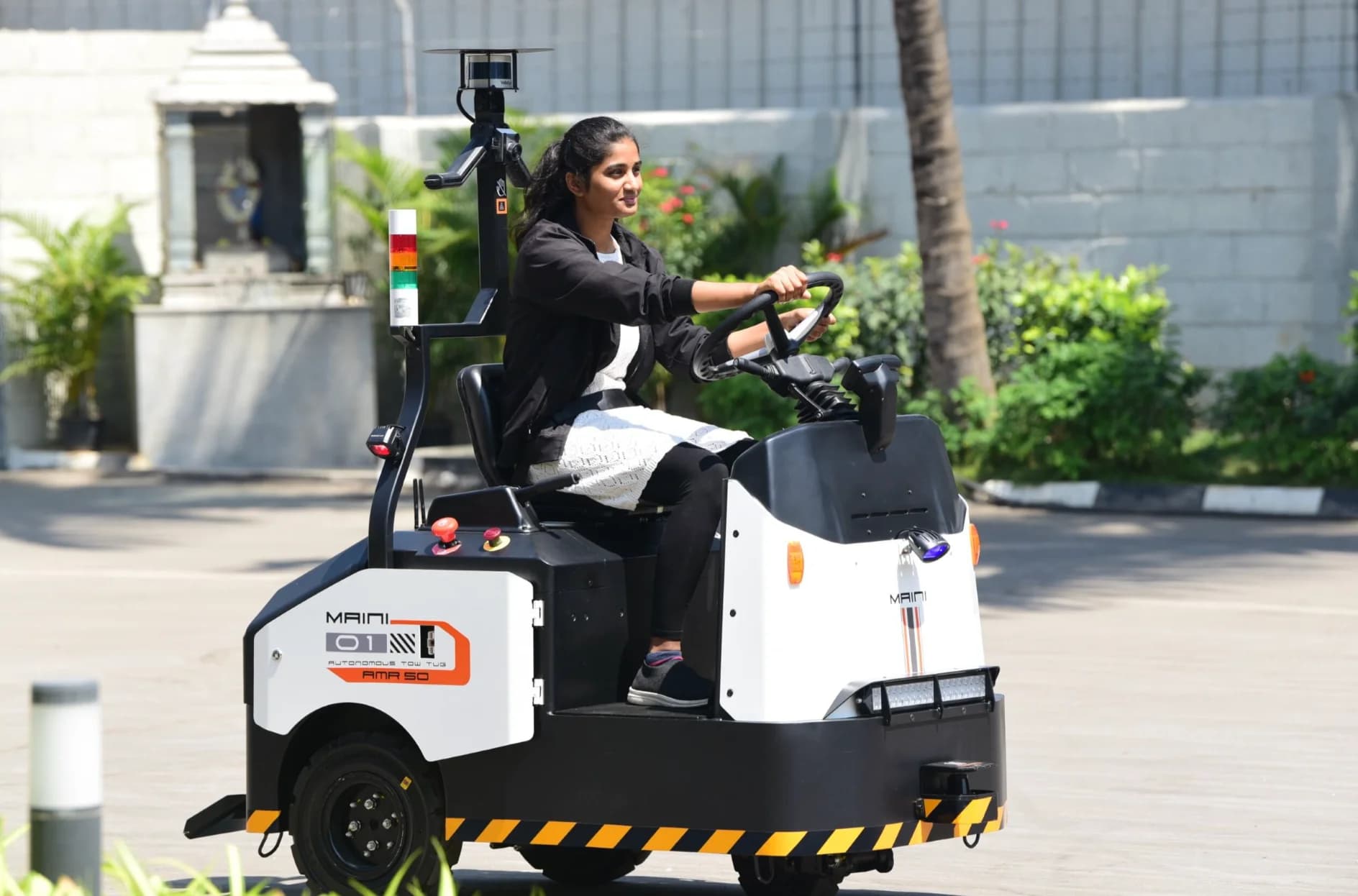 Operator driving an autonomous platform outdoors